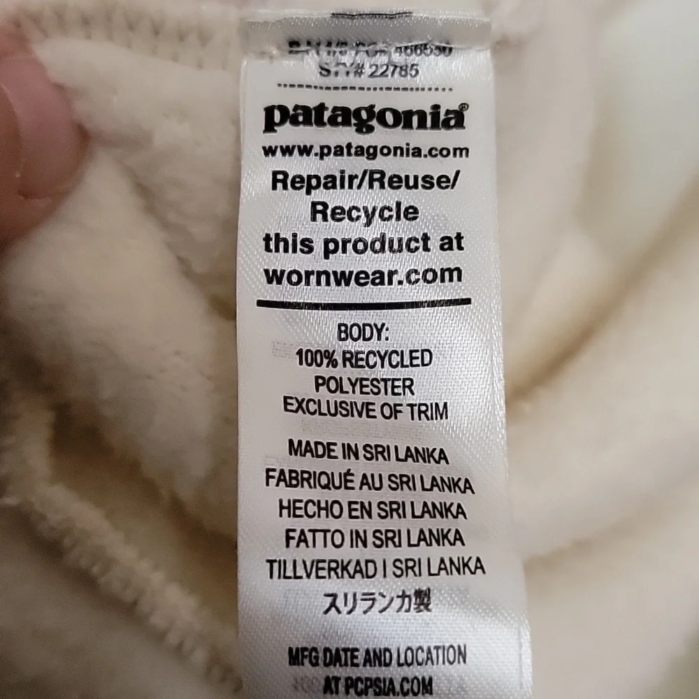 NWT Women's Patagonia Fleece Shacket - Picture 5 of 9